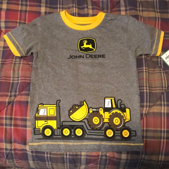 4T John Deere short sleeved shirt nwt